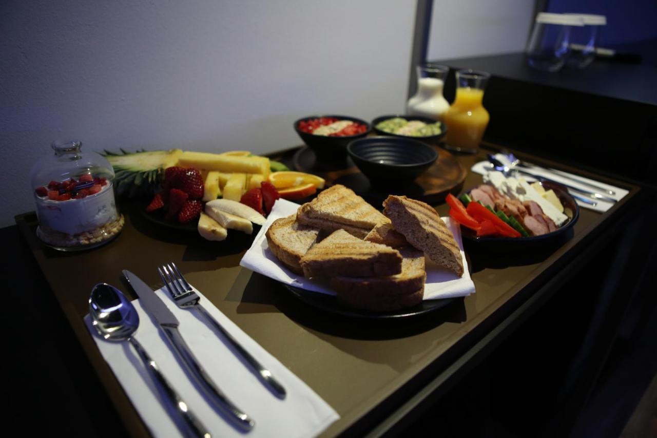 Dark Boutique Hotel Shkoze 외부 사진