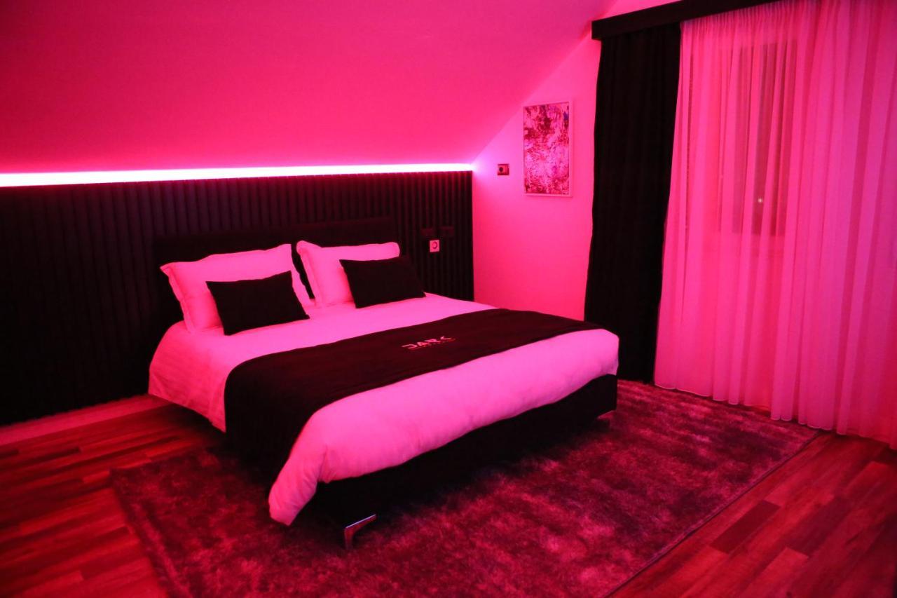 Dark Boutique Hotel Shkoze 외부 사진