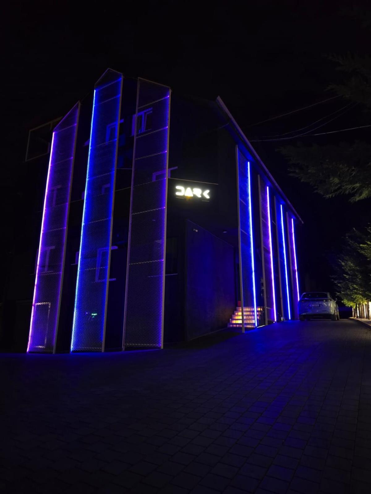 Dark Boutique Hotel Shkoze 외부 사진